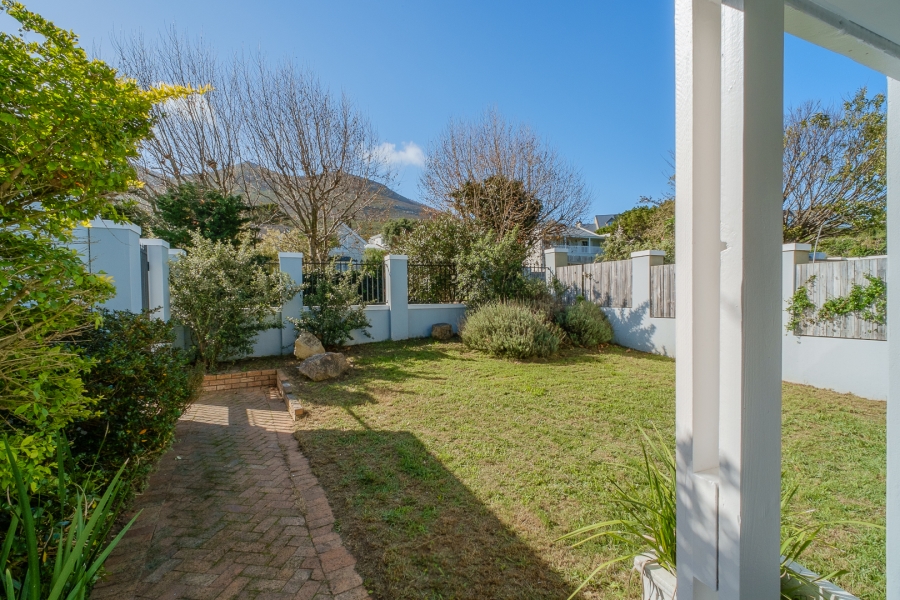 4 Bedroom Property for Sale in Brookwood Western Cape